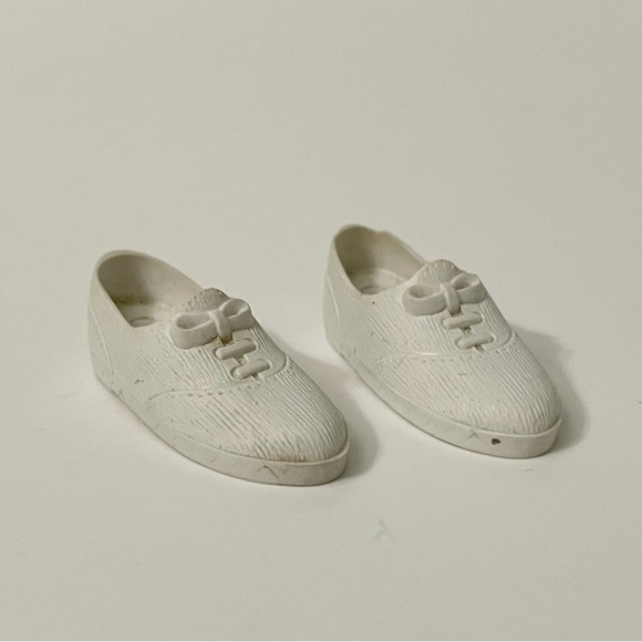 Vintage Tammy Doll Tennis Shoes - Picture 4 of 16